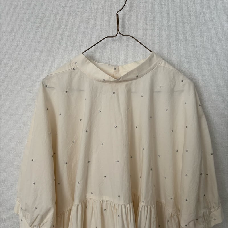 buoy buoy ラメ刺繍DOT ギャザードルマンブラウス buoy buoy ラメ刺繍DOT ギャザードルマンブラウス | itonowa Life O