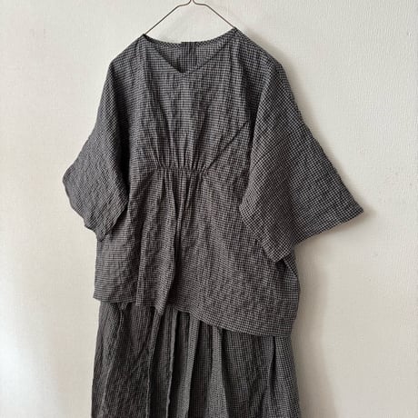 somewearclothing  シャーリングチェック 2way Tブラウス ・グレーベース