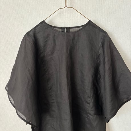 miho umezawa SEE THROUGH square sleeve blouse