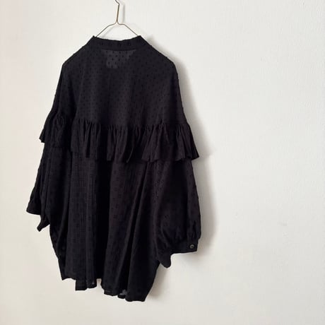 buoy buoy  DOT CUT DOBBY ROUND FRILL BLOUSE