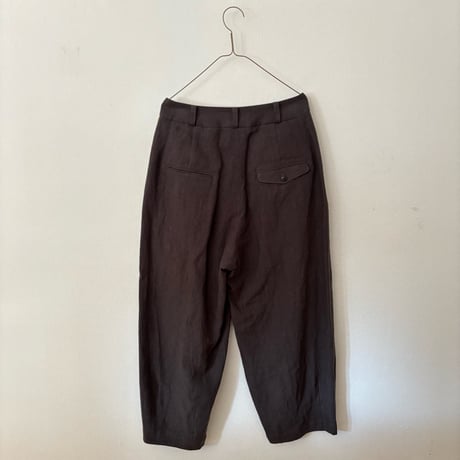 atelier naruse　In Formal series linen tuck pants・charcoal
