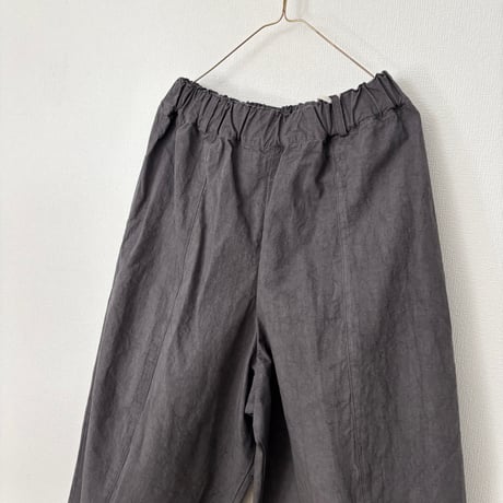 miho umezawa コットンリネンウェザーコクーンパンツ ・charcoal
