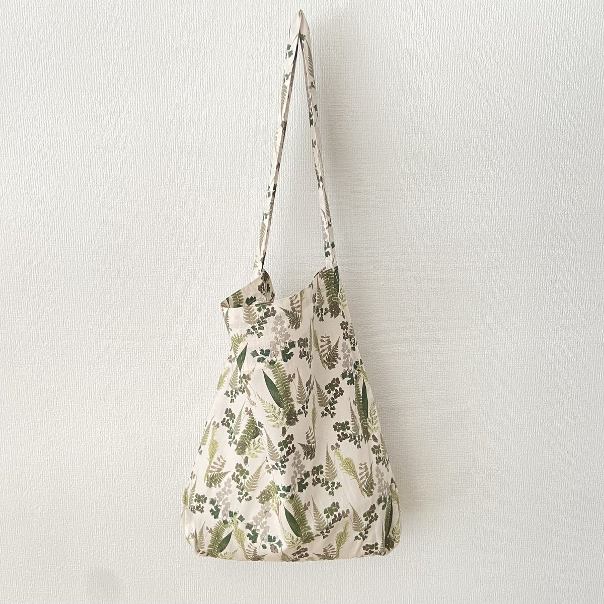 アトリエナルセ　linen canvas square bag linen canvas square bag - atelier naruse｜Online store｜the an