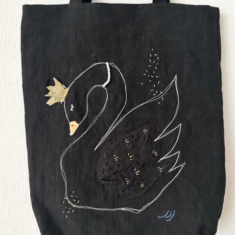 raha linen  swan bag