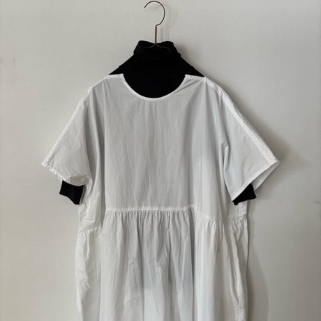 homspun  コンパクトウェザー BIGギャザーワンピース・ホワイト