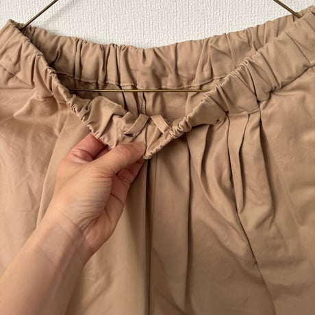 raha   gabardine tuck easy pants