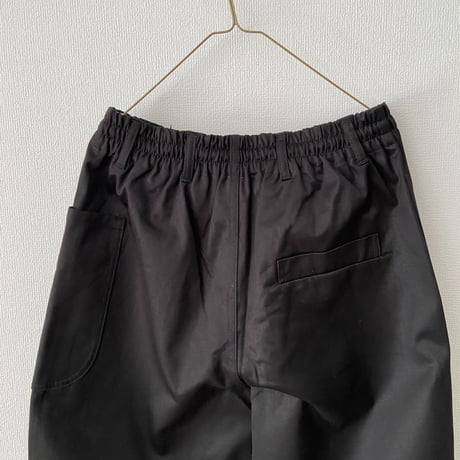 atelier naruse コットンチノウエストゴムバルーンパンツ
