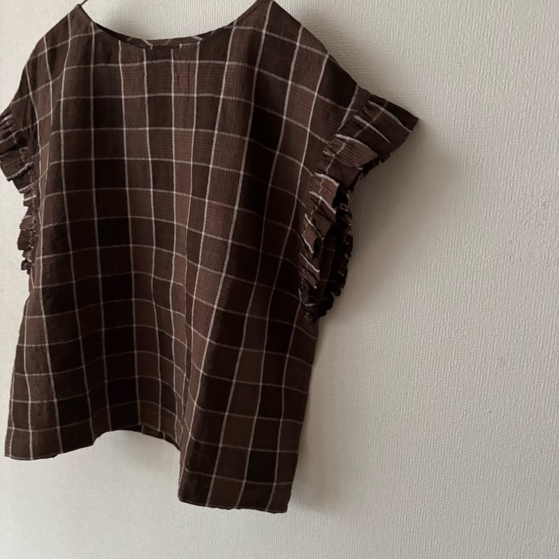 miho umezawa CHEKERED TWIST LINEN frill sleeve