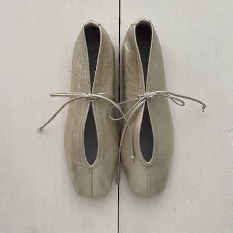 SUI  LaceUp ballet shoes