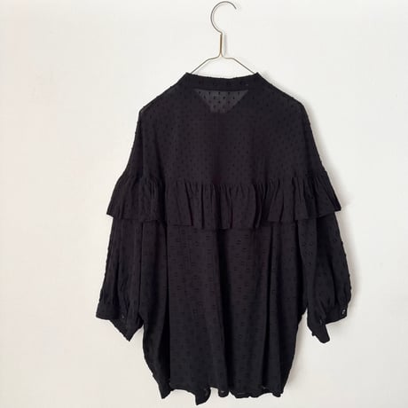 buoy buoy  DOT CUT DOBBY ROUND FRILL BLOUSE