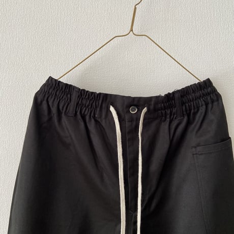 atelier naruse コットンチノウエストゴムバルーンパンツ
