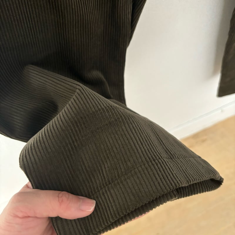 atelier naruse コットンコーデュロイバルーンパンツ khaki | itonow