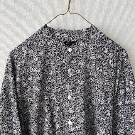 オールドマンズテーラー PRINCESS FLOWER STAND COLLAR LONG SHIRT