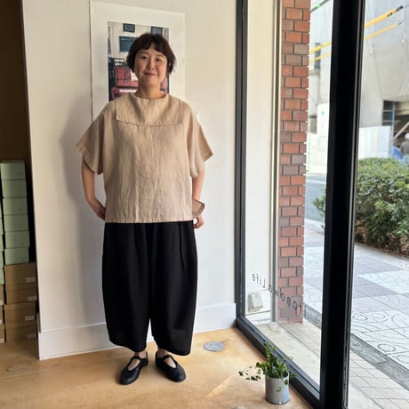 FOG LINEN WORK itonowa Life別注   フラットセーラーカラーブラウス・ベージュ