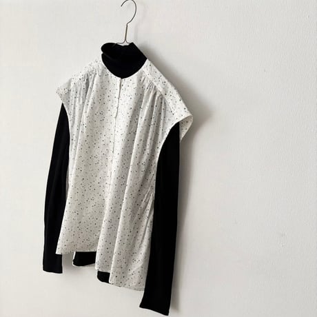 koton Fleur ノースリーブブラウス