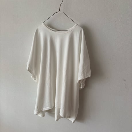 Hints On Moment Everything 度詰天竺 後袖ギャザーTee