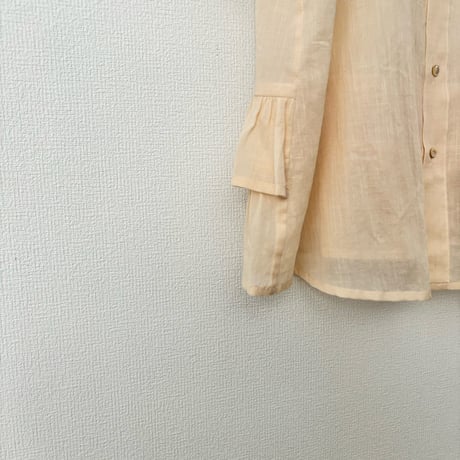 GASA＊ Cassiopeia カシオペア　バックフリル半袖ブラウス
