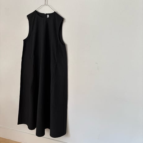OUVERT コットンリネンタイプライターファナージュ ノースリーブワンピース