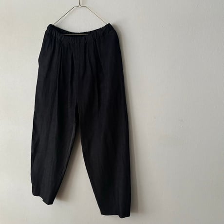 yuni  レーヨンコットン soft denim relax cropped pants