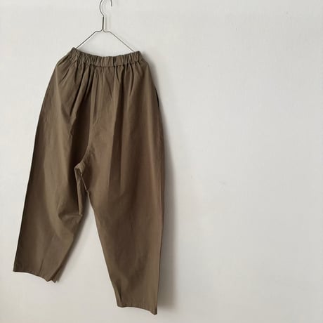 HAU  pants "kapok"
