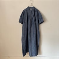 Hands of creation  コットンリネンダンガリーバンドカラー タックギャザーワンピース