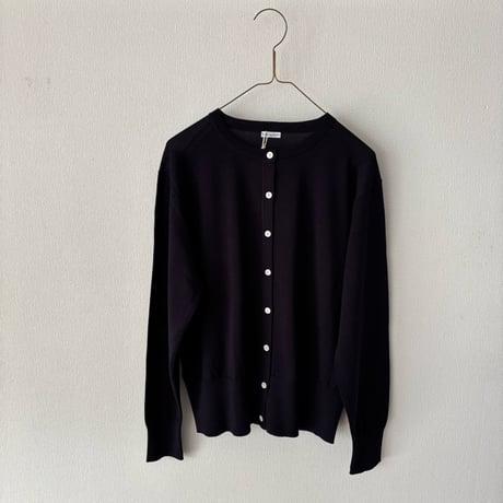 homspun ソフトコンパクトヤーン クルーネックカーディガン
