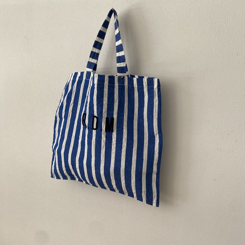 ラオス製 ハンドメイド 青系 幾何学模様 バッグ オールドマンズテーラー LETTERED BAG・Blue | itonowa Life ON