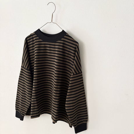pot and tea スクエア長袖Tシャツ　ボーダー  カーキ×黒