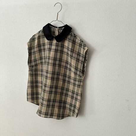 オールドマンズテーラー  ROUND COLLAR NO SLEEVE BLOUSE ・Flax Stewart