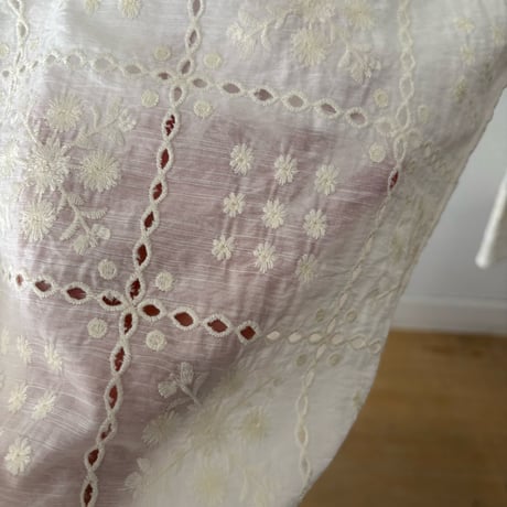 yuni eyelet embroidery easy pants・シロ