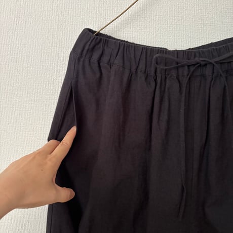 qiri   lasew gather pants・チャコール