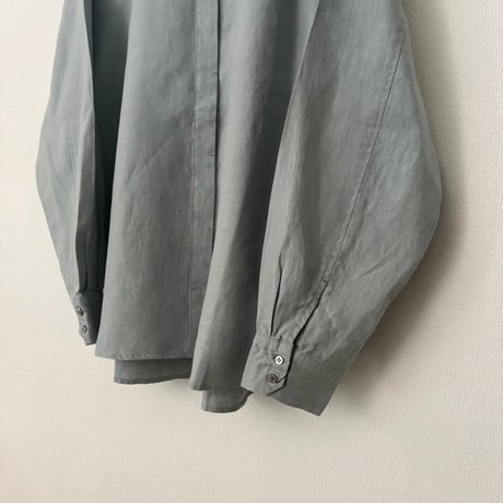 Hands of creation 40/-Linen 微起毛 フリルシャツ・グレイッシュサックス（グリーン味のある色）
