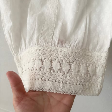 yuni Flower Jacquard×lace パンツ・シロ