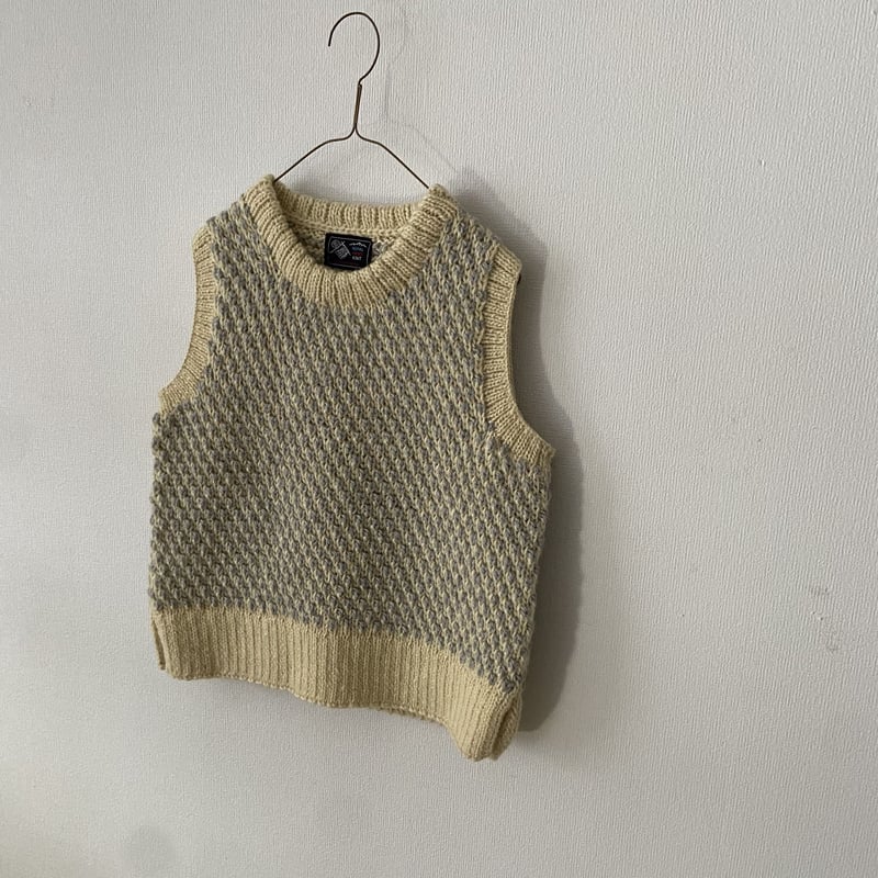 HAU hand knit vest 