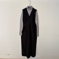 UNIVERSAL TISSU  トリプルワッシャーリネンコットン ラップキュロットサロペットパンツ・クロ