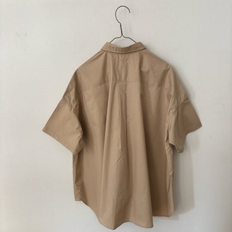 TISSU  ナチュラルタイプライター ボタンダウン半袖シャツ・サイズ1