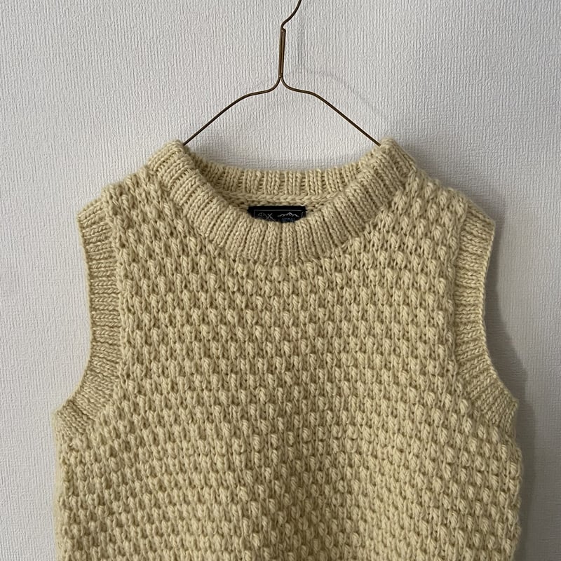 HAU hand knit vest 