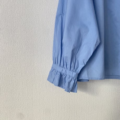 pot and tea  80ローン フリルブラウス   サックス