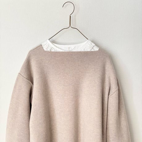 yuni  NEW ENGLAND smooth short プルオーバー