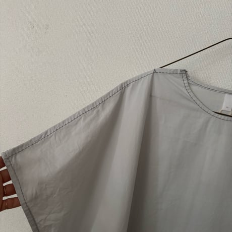 homspun  コンパクトウェザー BIGギャザーワンピース・パウダーブルー