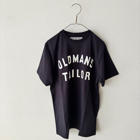 オールドマンズテーラー　OMT RUBBER PRINT CREW NECK SHORT SLEEB TEE ・ NAVY