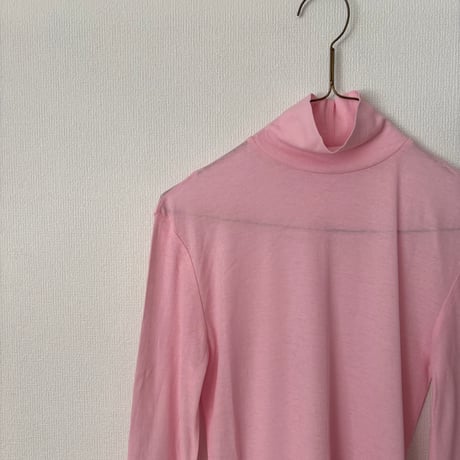 Hands of creation シアーハイツイストフライス ハイネックネックプルオーバー