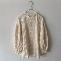 UNIVERSA SEVEN シースルーギンガム ギャザースリーブブラウス