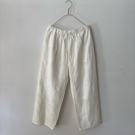 yuni eyelet embroidery easy pants・シロ