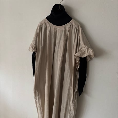 GASA＊　Exchange greetings:挨拶を交わす　フレアスリーブワンピース・smoky rose