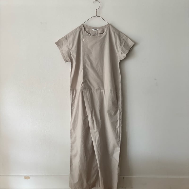 UNIVERSAL TISSU タイプライター ハーフスリーブ 3D