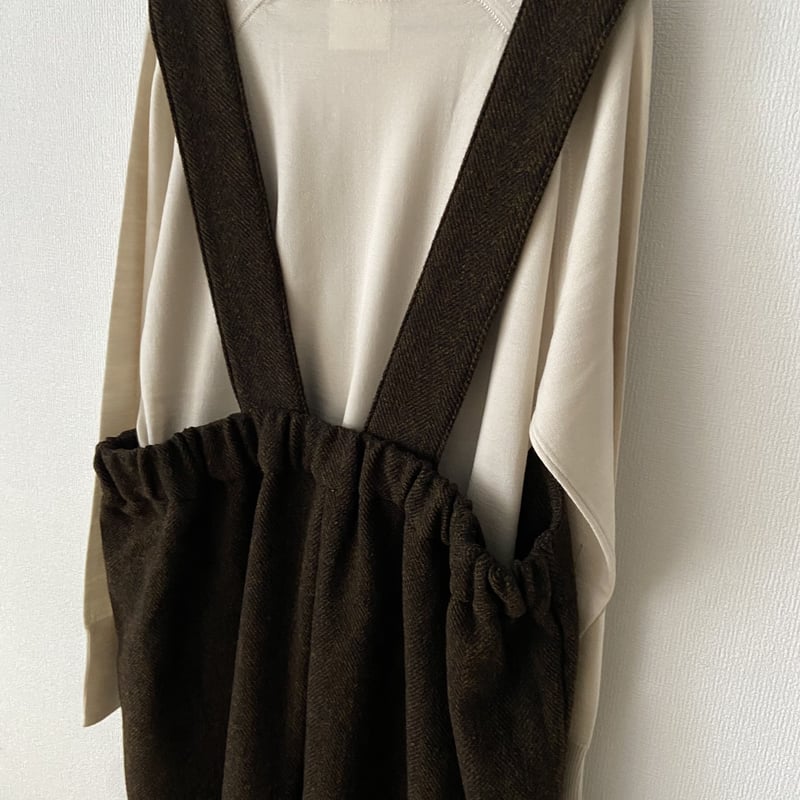 タグ付⭕️UNIVERSAL TISSU 　ヘリンボーンウール サロペットパンツ UNIVERSAL TISSU オリジナルウールへリンボン サロペットパンツ | pivoine