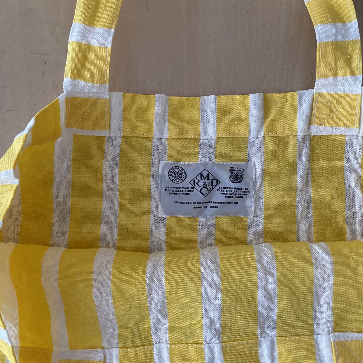 オールドマンズテーラー LETTERED BAG・Yellow | itonowa Life オールドマンズテーラー LETTERED BAG・Yellow | itonowa Life