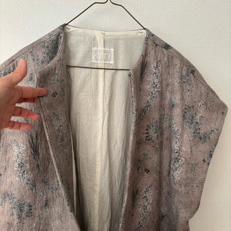 qiri old letter flowers long gilet | itonowa L