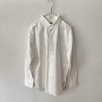 TISSU ナチュラルタイプライター ボタンダウンシャツ
